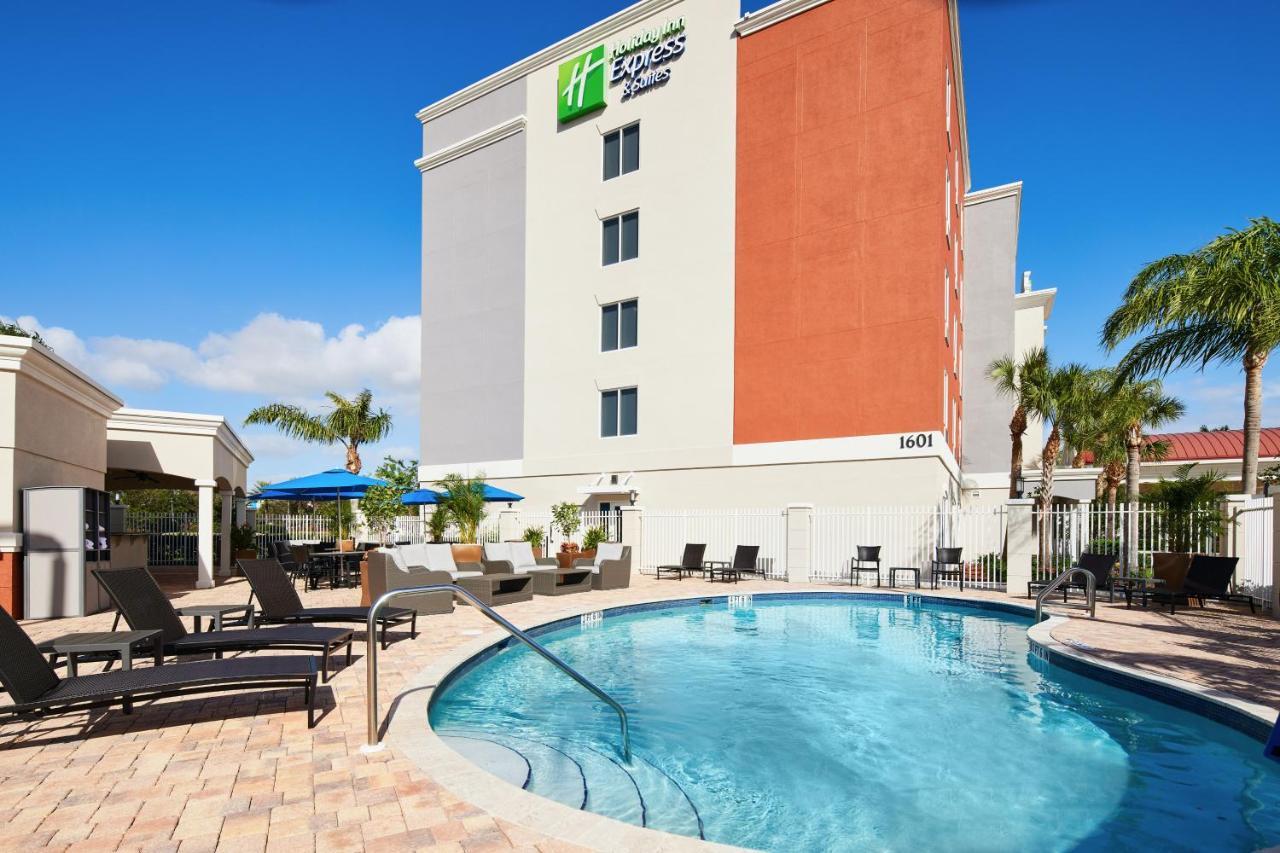 Holiday Inn Express Hotel & Suites Port St. Lucie West By Ihg Екстер'єр фото